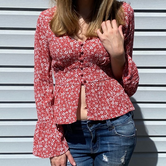 Blue Rain bell sleeve floral top - Picture 3 of 4